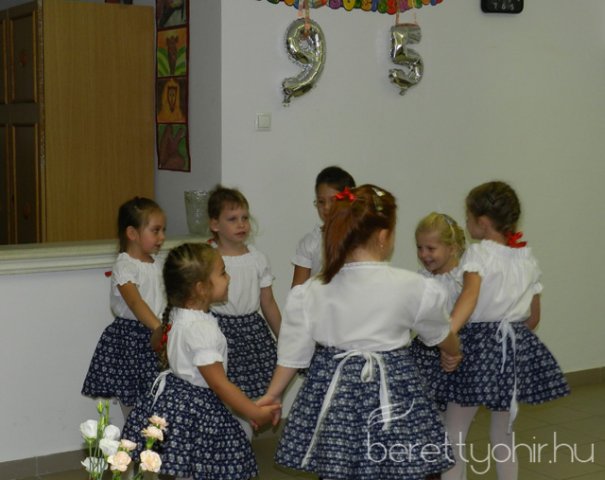 95. születésnapot ünnepeltünk 05